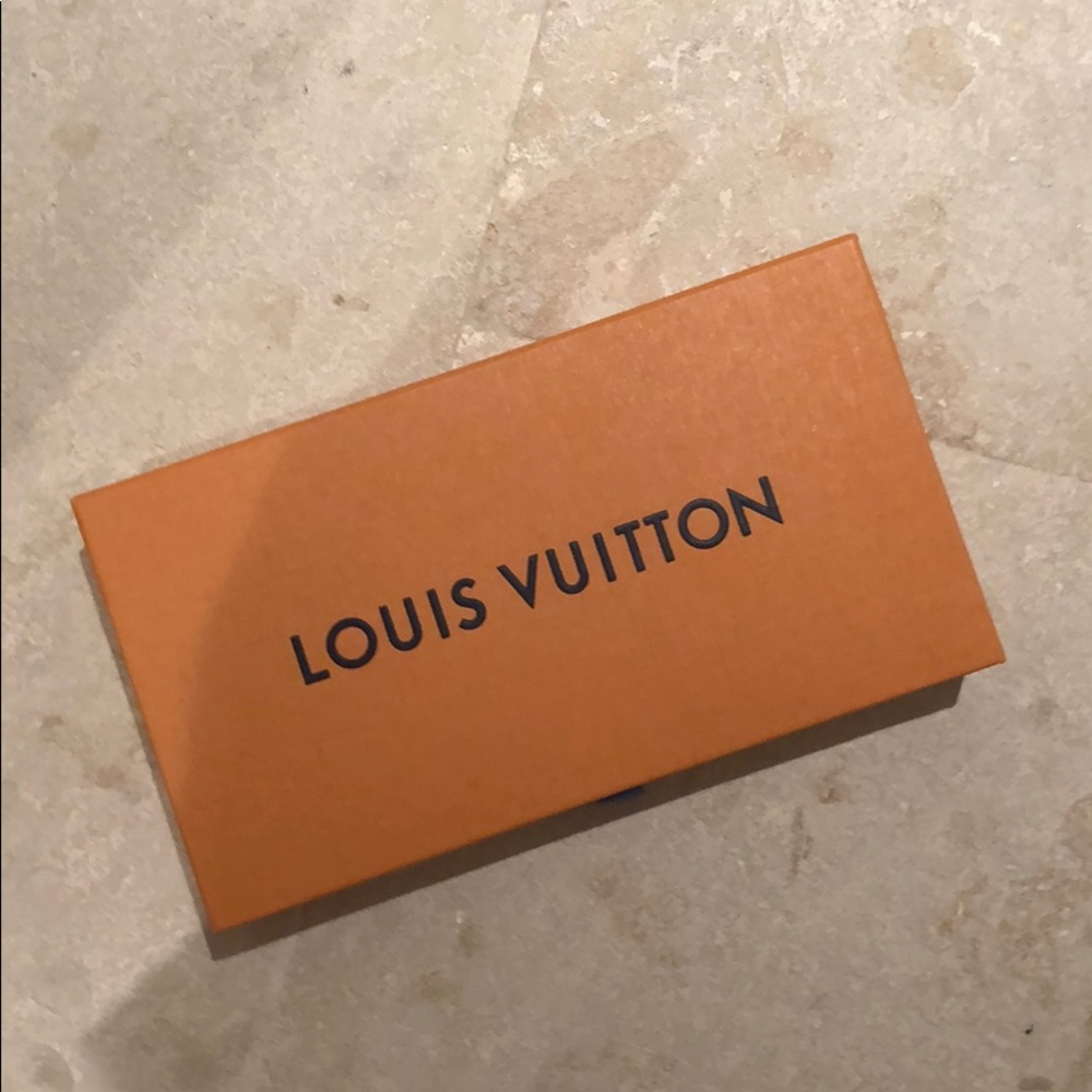 AUTHENTIC LOUIS VUITTON BOX